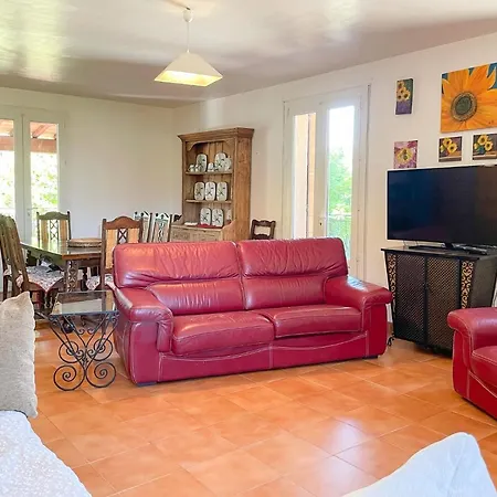 Valansolette Apartment *